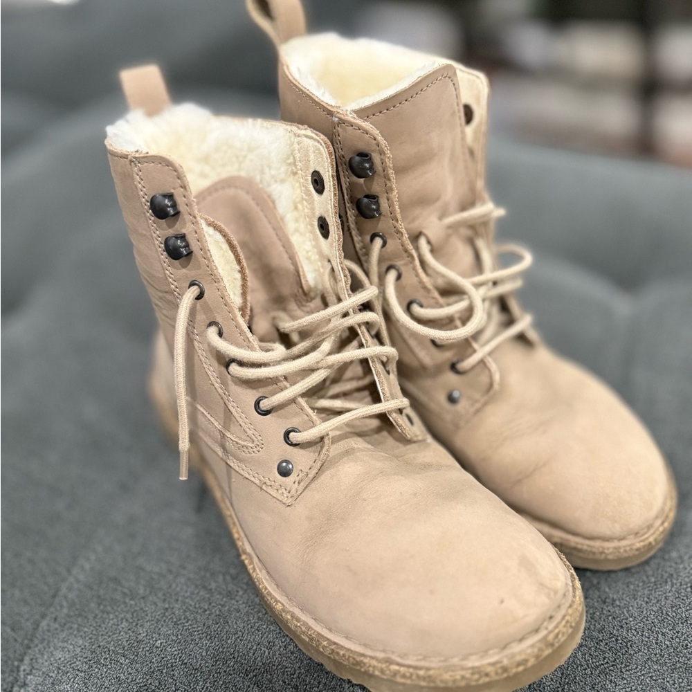 Birkenstock Bryson Shearling Beige Taupe Nubuck/Shearling Boots EU 39 Narrow